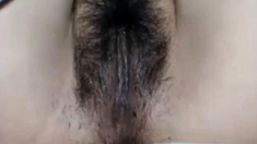 Hairy pussy on cam