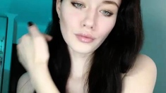 Brunette Solo Webcam Masturbation