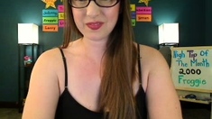 Brunette Solo Webcam Masturbation