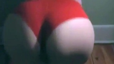 Irish MJ's Big Ass Close-Up Amateur Webcam Video