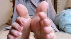 SnowPrincess aka snowpriness OnlyFans - Being soft is