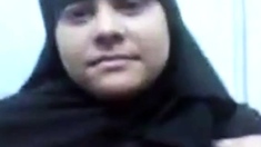 Pakistani Girl Boobs And Pussy Exploring