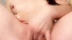 Amateur Webcam Teen Masturbates And Teases